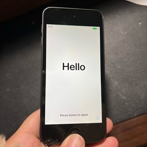 Apple iPod Touch (6th generation) in Amazing Condition